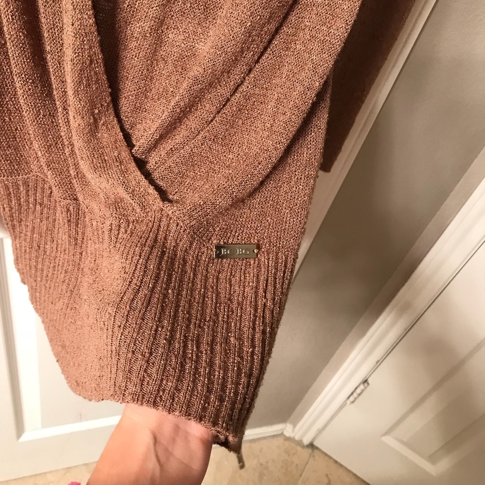 Hooded sweater
